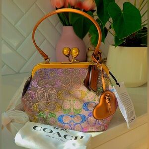 Coach Kisslock Frame Bag 16 In Crystal Signature Jacquard